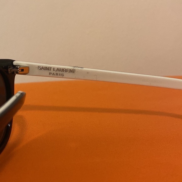 Saint Laurent made in Italy - Picture 6 of 11